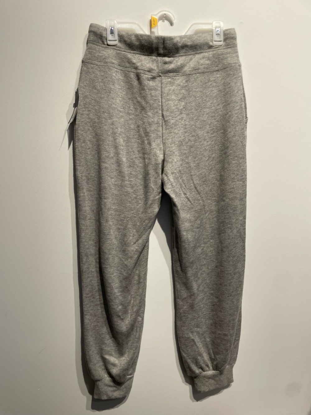 Universal Thread Women's High-Rise Knit Joggers Heather Gray Medium NWT - Picture 4 of 6